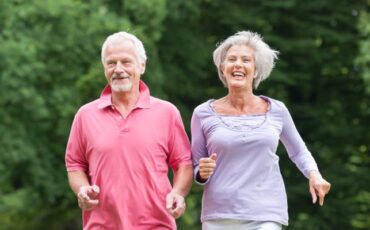 Imagem em Destaque - ATIVIDADE FÍSICA NA 3° IDADE