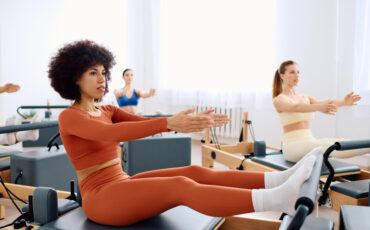 Imagem em Destaque - Academia de pilates em Moema: postura, condicionamento físico e mental com equipe qualificada