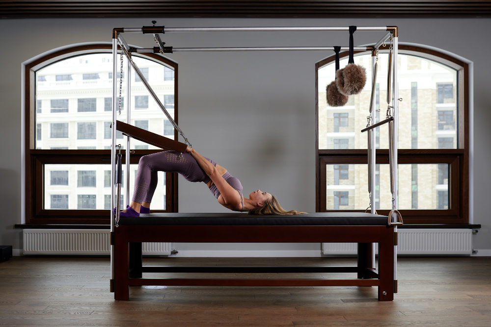 Studio de pilates completo em Moema: descubra o que avaliar antes de escolher onde praticar pilates